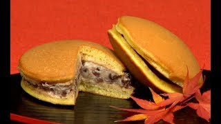 How to Make Dorayaki Doraemons Favorite Snack Recipe どら焼き 作り方レシピ [upl. by Yrreg]