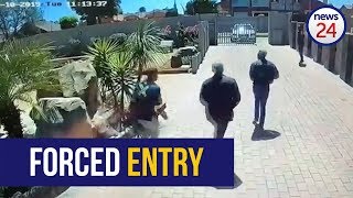 WATCH  Suspects make a run for it after failed house robbery attempt in Winchester Hills [upl. by Nevets727]