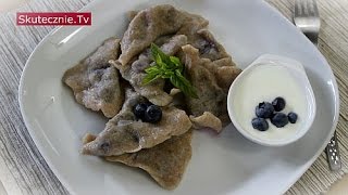 Pierogi pełnoziarniste z borówkami  SkutecznieTv HD [upl. by Aikkin]