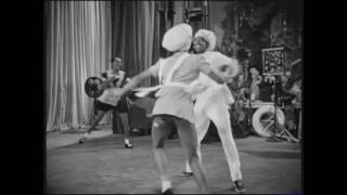 Lindy Hop in Hellzapoppin 1941 [upl. by Clementine]