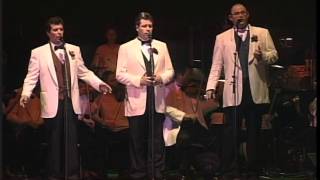 IRISH TENORS The Fields of Athenry 2004 LiVe [upl. by Klayman]