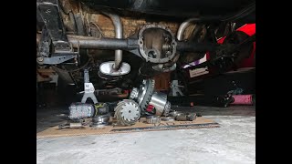 GM 75 10 Bolt Diff Rebuild [upl. by Anelas641]