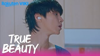 True Beauty  EP6  Hwang In Yeop Dancing To quotOkey Dokeyquot  Korean Drama [upl. by Eanat]