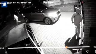 Thieves steal keyless £60000 land rover in under a minute [upl. by Meesaw]