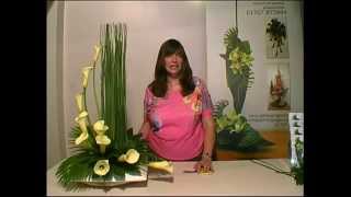 Contemporary Flower Arranging Lesson  Hedging [upl. by Hilaria]