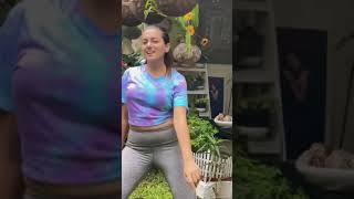 Shanudrie Priyasad HOT LEGGINGS DANCE 💃 Shorts  Nadagamkarayo  Deweni inima  Divithura [upl. by Rochus677]