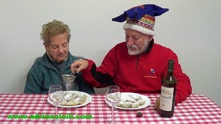 video ricetta caggionetti di castagne vs caggionetti ci ceci tipico dolce della provincia di Teramo [upl. by Yasnil192]