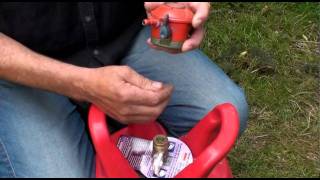 How to connect calor gas bottles to a bbq or patio heater [upl. by Wickham]