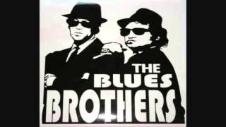 Sweet Home ChicagoThe Blues BrothersSoundtrack [upl. by Elbys]