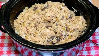 SLOW COOKER CHICKEN amp RICE  DUMP AND GO CROCK POT MEAL [upl. by Annoyk]